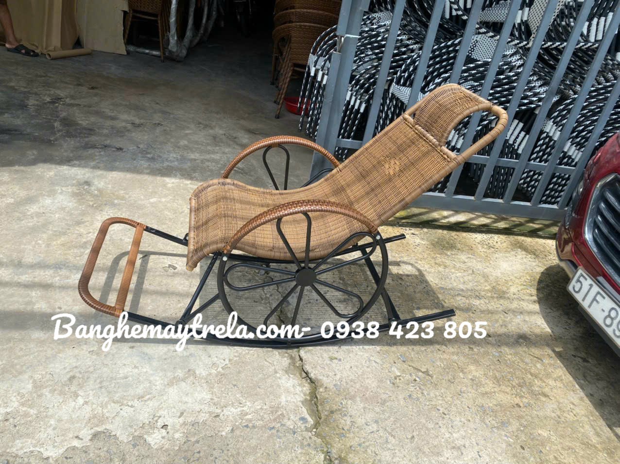 Ghế bập bênh nhựa giả mây giá rẻ